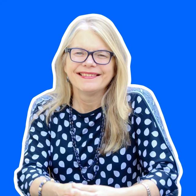 Dr. Duzanne Degges-White: portrait of an author of Headway article